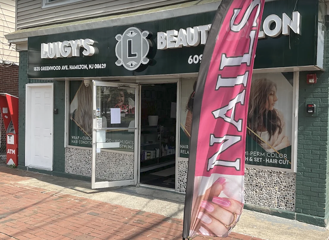 Luigy's Beauty Salon storefront on Greenwood Avenue